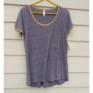 Lularoe Classic T Top Small 34 Chest NWT Denim Blue Soft T shirt