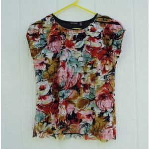 Notations Ruffle Top Small 38 Chest Raw Edge Knit Black Colorful
