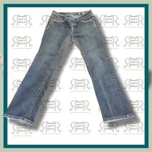 Buckle 'miss me' jeans size 8