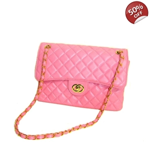 Τσάντα με καπιτονέ μοτίβο