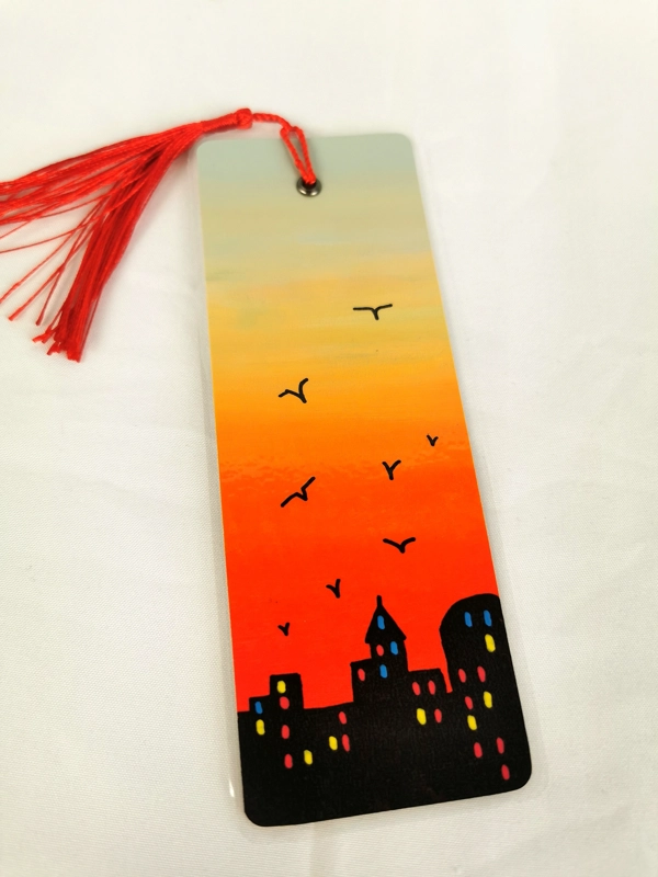 Red Sunset, Bookmark