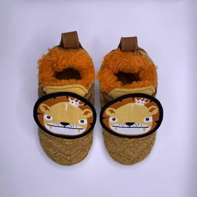 Nike LeBron 16 'Little Big Cats'