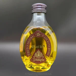 Dimple fine old original 15 year De Luxe scotch whisky miniature. South Korea.