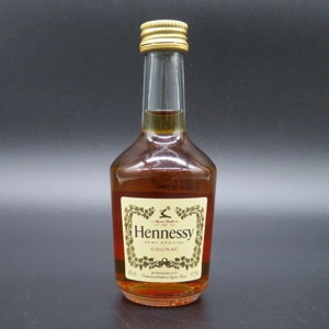 Hennessy very special Cognac miniature.