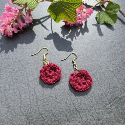 Crochet Earrings Red/Gold