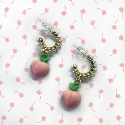 Pearly Peach Earrings