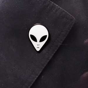 Alien Face Lapel Pins, black or gold trim