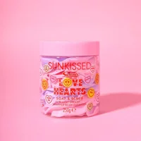 Sunkissed x Love Hearts Soap & Scrub Whipped Body Cleanser Blackcurrant 250g