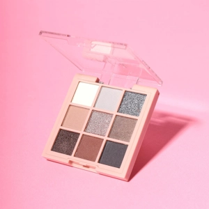 Sunkissed Smoked Passion Eyeshadow Palette infused with minerals