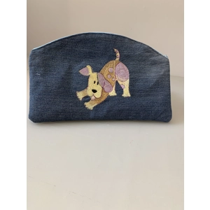 Cosmetic bag