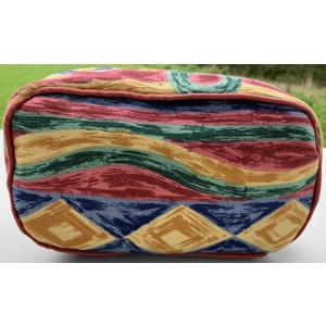Cosmetic bag