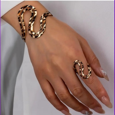 Bracelet & Ring Set Bracelet & Ring Set