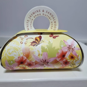 White Jasmine & Sandalwood Shea Butter Soap