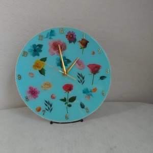 Delightful Blue Flowered Clock