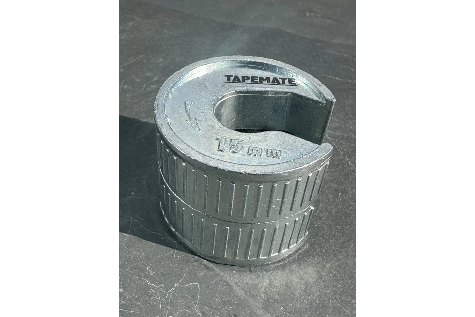 Tapemate 15mm copper pipe cutter. Made from aluminium allo..