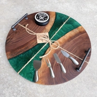 Round Walnut & Epoxy Charcuterie Board Set! Round Walnut & Epoxy Charcuterie Board Set!