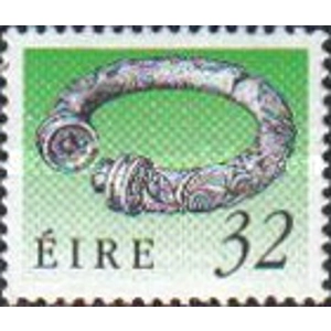 Ireland   1990 ....32 P   USED
