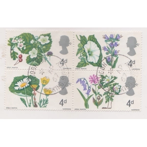 Great Britain  4 D   Block of 4