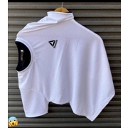 REEBOK Popcorn stuff T-Shirt..