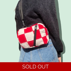 Crossbody Slingbag ‘Red Checker’