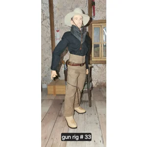 # 33 gun belt w/gun