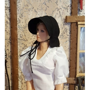 plain black bonnet