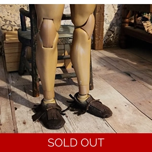 short moccs w/fringe dark brown