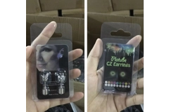 Flayer Lifestyle Luminous Earrings 8 Colors Stainless Steel Led Light up Earrings for Girls