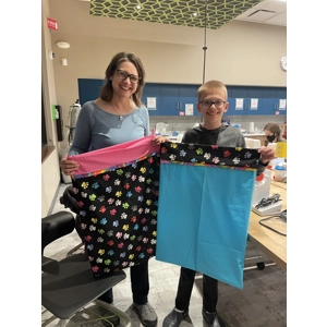 Girl Scout Troop 56162 Pillowcase Sewing Workshop