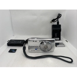 Olympus U760 7.1MP.Digital Camera All-weather Tested Plus Charger Battery Memory