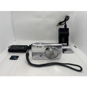 Olympus U760 7.1MP.Digital Camera All-weather Tested Plus Charger Battery Memory