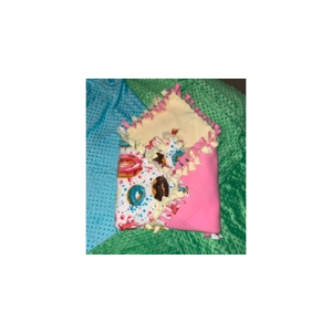 Doughnut Tie Blanket, 36” x 36” Fleece