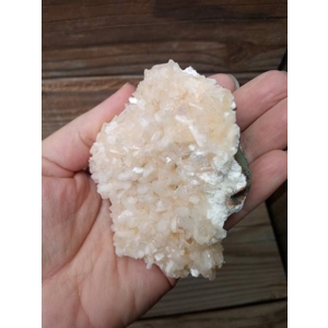3.1 oz. Stilbite Crystal Cluster. Zeolite Crystal from Aurangabad India. Z32. You get this piece!