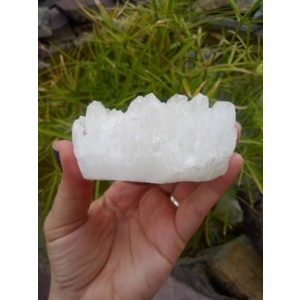 10 oz. White Quartz Points Crystal Cluster Specimen from Aurangabad, India.  Z68. You get this piece