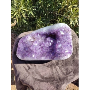 30.5 Lb. Huge Amethyst Quartz Crystal Cluster. Huge Polished Amethyst Geode Cluster. You get this pi