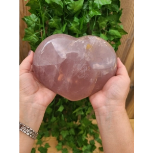 5.74 Lb Large Rose Quartz Heart. 6.8 Inch Polished Rose Quartz Crystal Puffy Heart. You get this pie