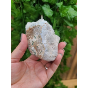 7.94 oz. Quartz Crystal Tower Stalactite Cluster from Aurangabad, India. Z74. You get this piece!