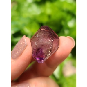 6 Gram. Amethyst Crystal Double Terminated Point from Chibuku Mine, Zambezi Valley, Zimbabwe. S9. Yo