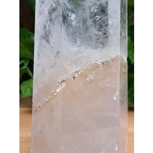 3.73 Lb Clear Quartz Crystal Point. 9.25 Inch Clear Polished Quartz Crystal Point. You get this piec