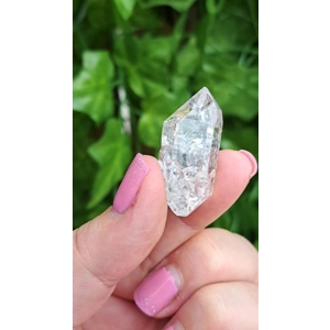 0.29 oz Herkimer Diamond Quartz Crystal from Turtle Clan Ridge in Fonda NY. 8.2 grams. H41. You get