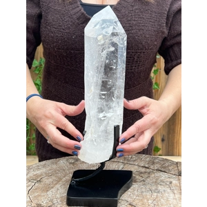 8.34 Lb Super Clear Quartz Lemurian Point With Removable Metal Stand. You get this piece!