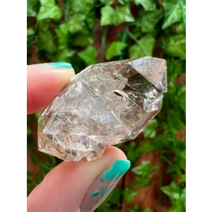 0.44 oz. Herkimer Diamond Quartz Crystal Turtle Clan Ridge in Fonda NY. 12 grams. H10. You get this