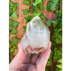 9.15 oz. Clear Quartz Crystal Points. Twin Quartz Crystal. You get this piece!