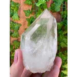 9.15 oz. Clear Quartz Crystal Points. Twin Quartz Crystal. You get this piece!