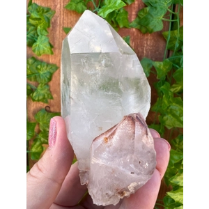 9.15 oz. Clear Quartz Crystal Points. Twin Quartz Crystal. You get this piece!