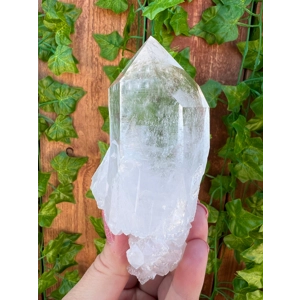 10.93 oz. Arkansas Quartz Crystal Point Cluster. Natural Water Clear Quartz Points from Arkansas. Yo