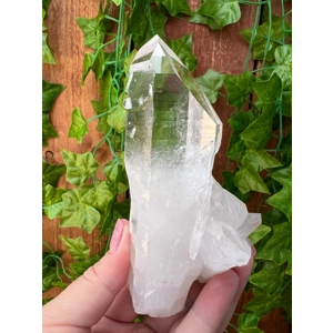 12.5 oz. Arkansas Quartz Crystal Cluster. Natural Water Clear Quartz Point from Arkansas. You get th