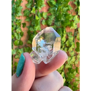 Large 0.33 oz A Grade Raw Herkimer Diamond Quartz Crystal from Herkimer County NY. 9.3 grams. A8. Yo