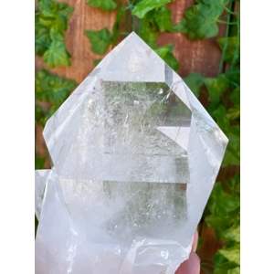 10.93 oz. Arkansas Quartz Crystal Point Cluster. Natural Water Clear Quartz Points from Arkansas. Yo