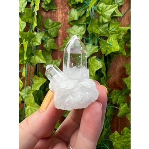 1.65 oz. Arkansas Clear Quartz Crystal Points Cluster. AR17. You get this piece!